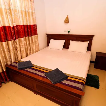 Hikkaduwa Beach House Exterior photo